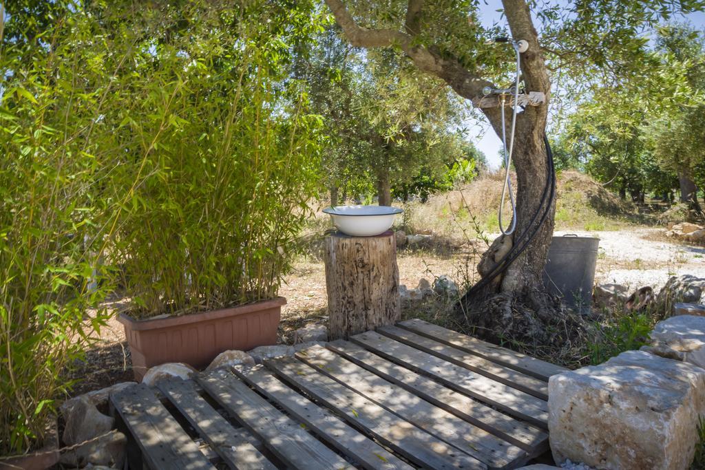 Wepuglia - Paradise Trulli Castellana Grotte Exterior photo